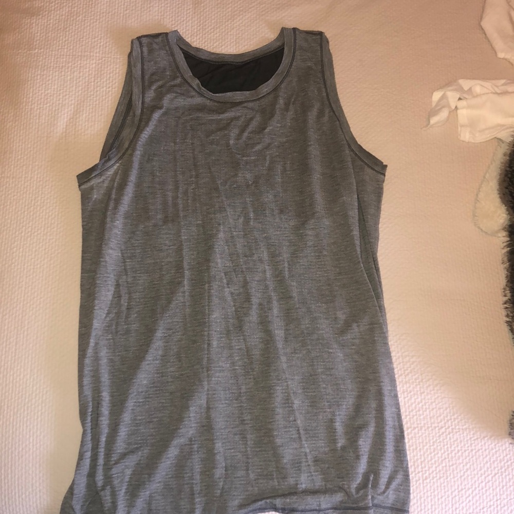 Lululemon tank